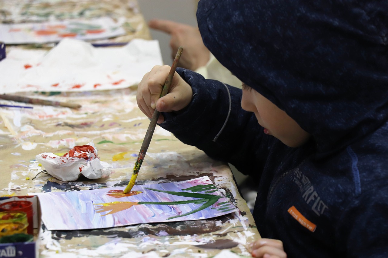 baby, paint, drawing-4073870.jpg